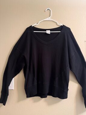 aerie Black Waffle Knit Top with White Label Detail small oversized